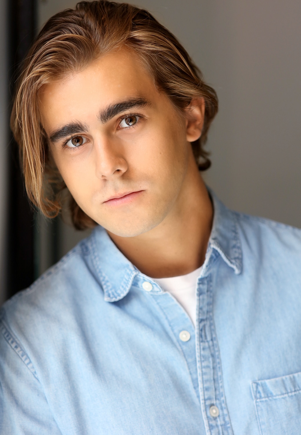 handsome male actor headshot nyc